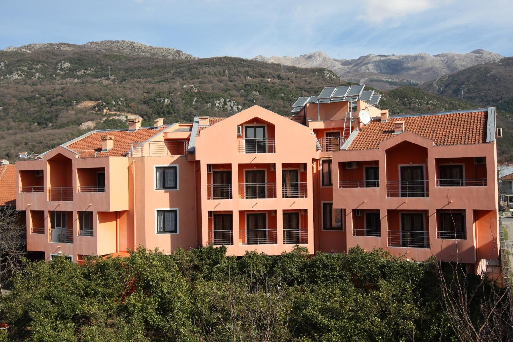 Guesthouse Orlovic Budva Buitenkant foto