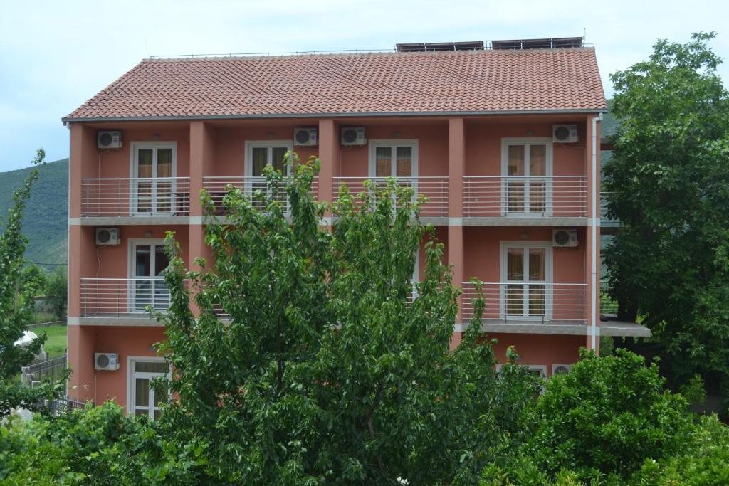 Guesthouse Orlovic Budva Buitenkant foto