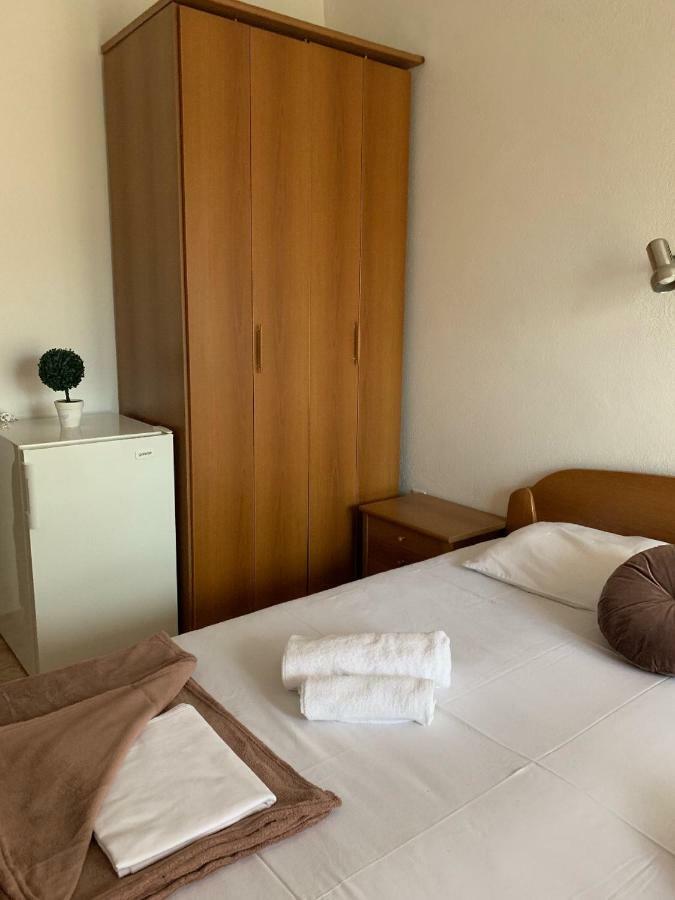 Guesthouse Orlovic Budva Buitenkant foto