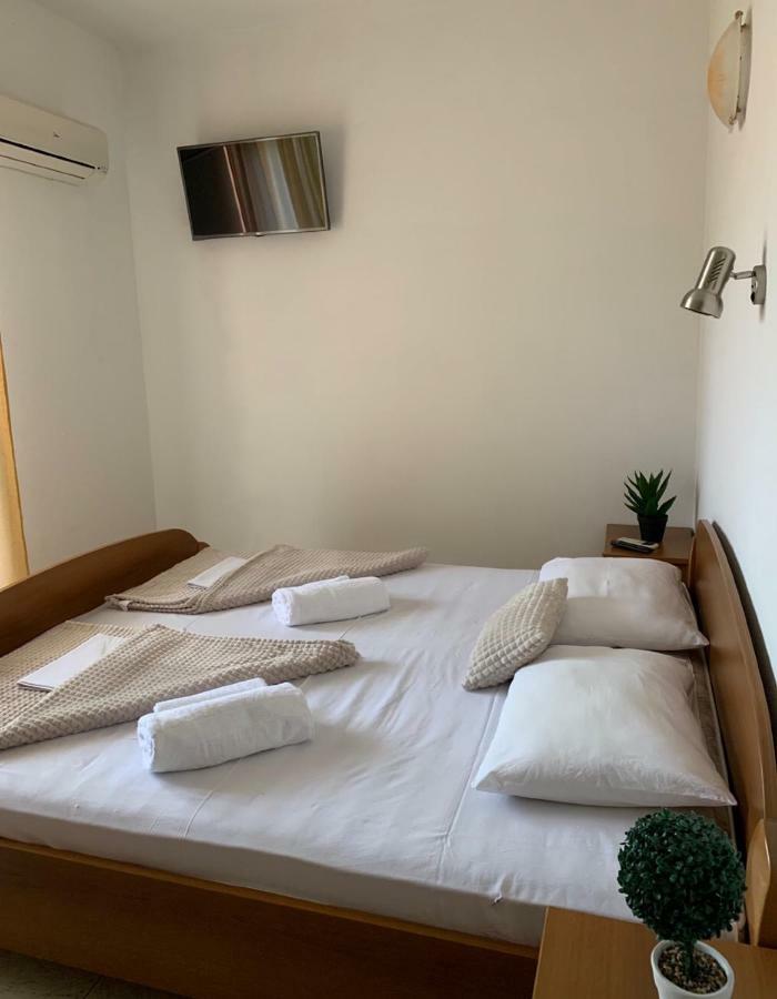 Guesthouse Orlovic Budva Buitenkant foto