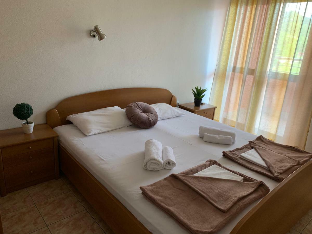 Guesthouse Orlovic Budva Buitenkant foto