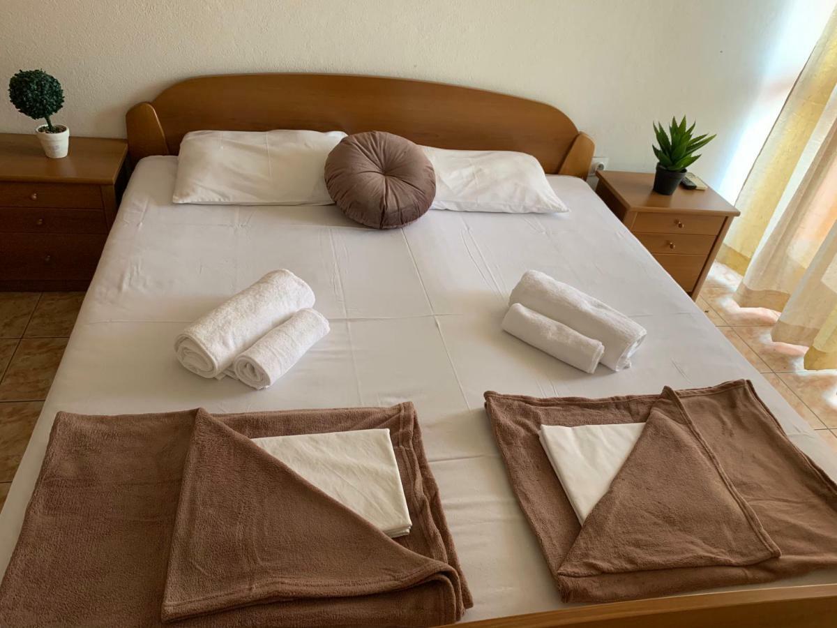 Guesthouse Orlovic Budva Buitenkant foto