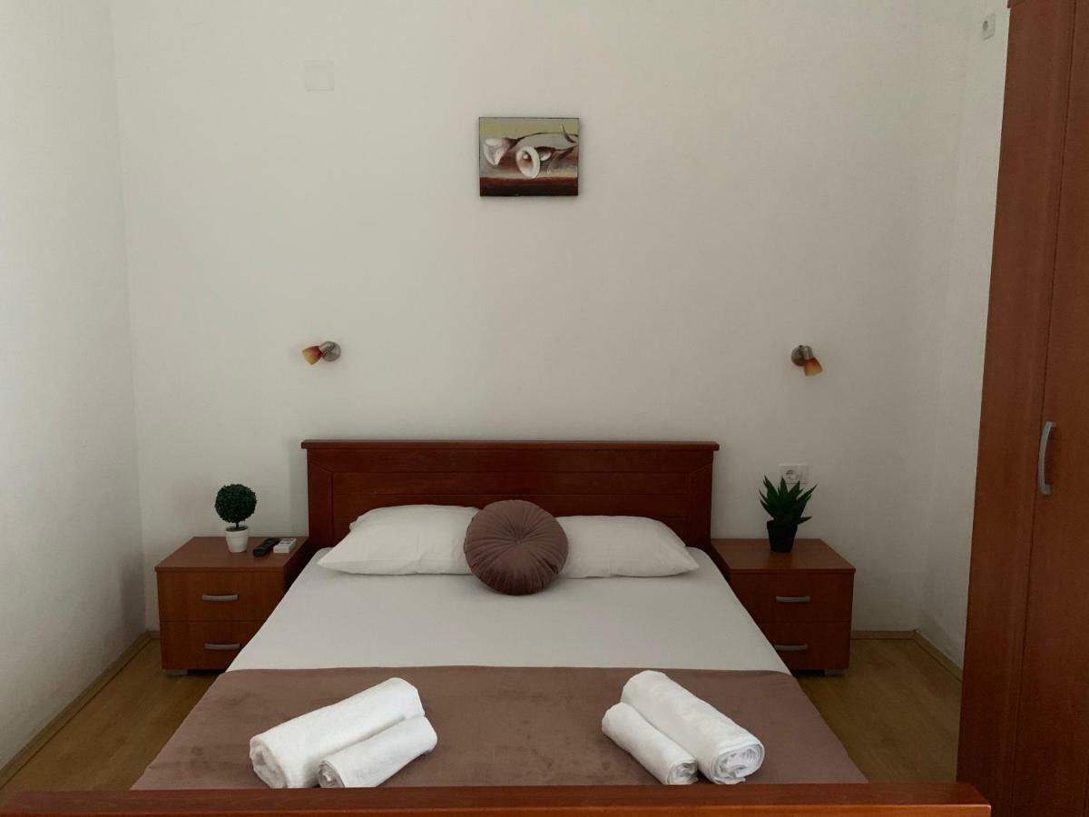 Guesthouse Orlovic Budva Buitenkant foto