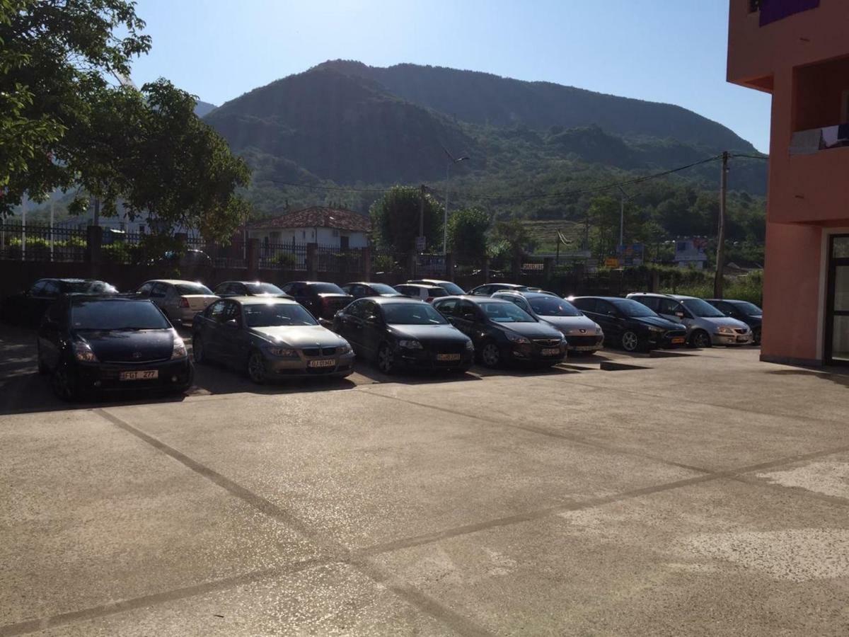 Guesthouse Orlovic Budva Buitenkant foto